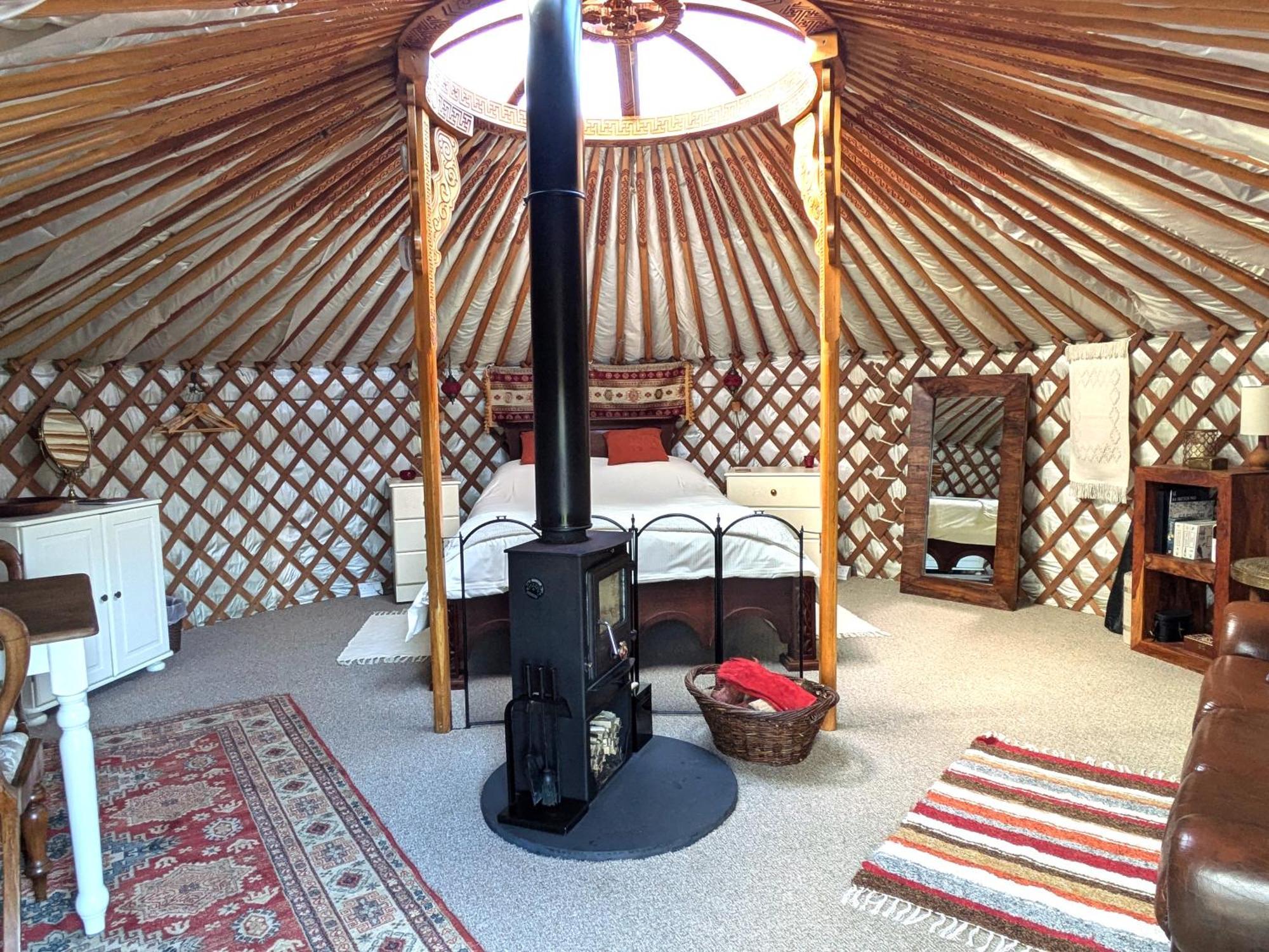 Hotel Go Eco Glamping Lampeter Exterior foto